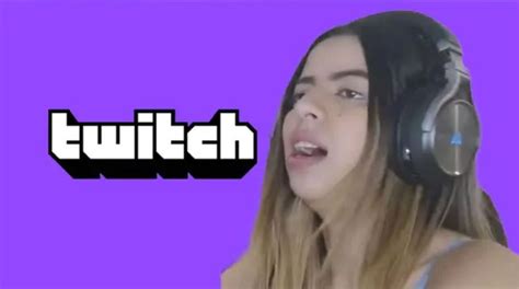 kimmikka clip|TWITCH STREAMER BANNED AFTER HAVING S** ON。